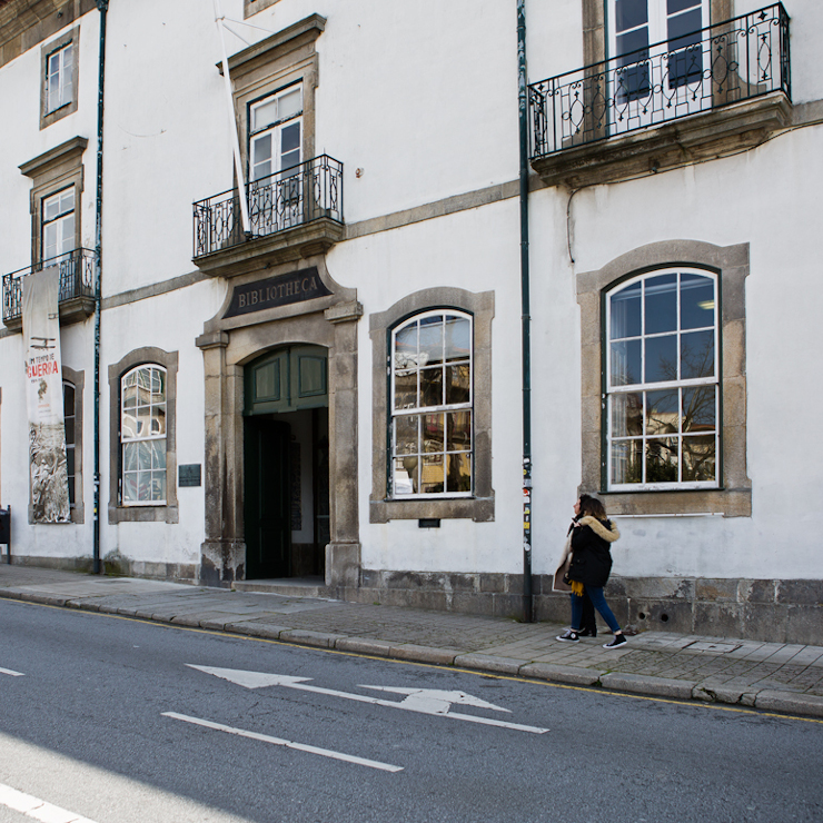 Mais sobre  Biblioteca Pública Municipal do Porto