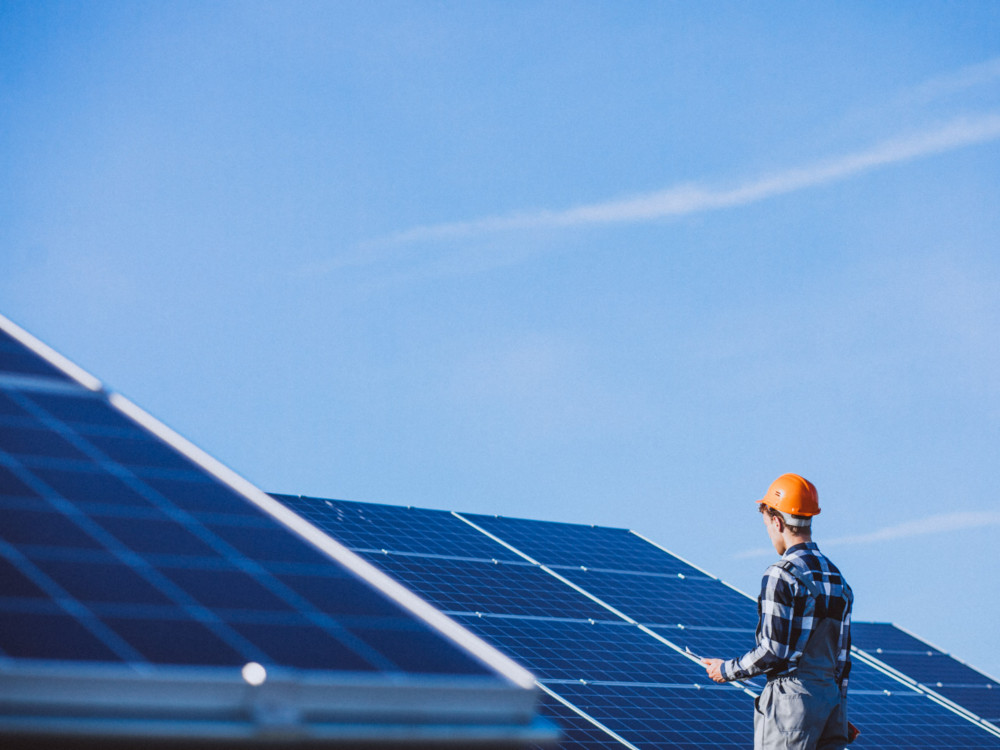 Leia mais sobre Energia solar: principal fonte de eletricidade da UE em junho, com 22%