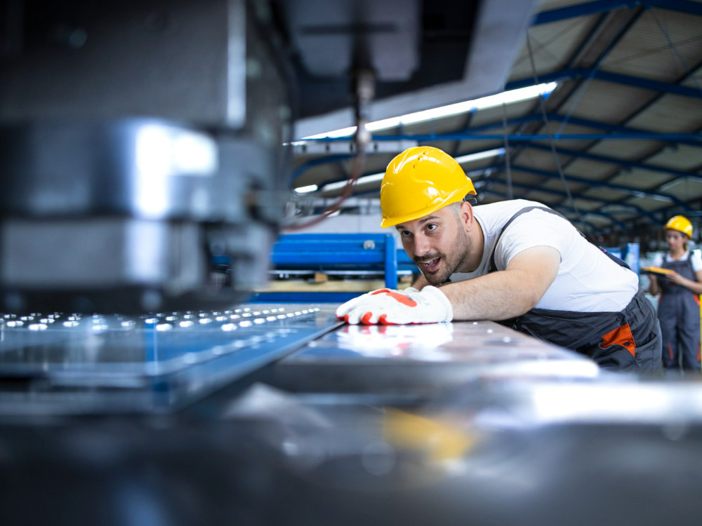 Leia mais sobre Preços na produção industrial diminuíram 0,3% na zona euro